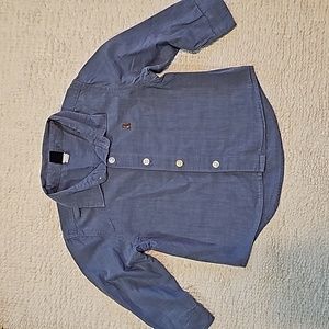 Gap size 2yrs, Soft Blue button down shirt.  In Excellent, like New ❤️ condition